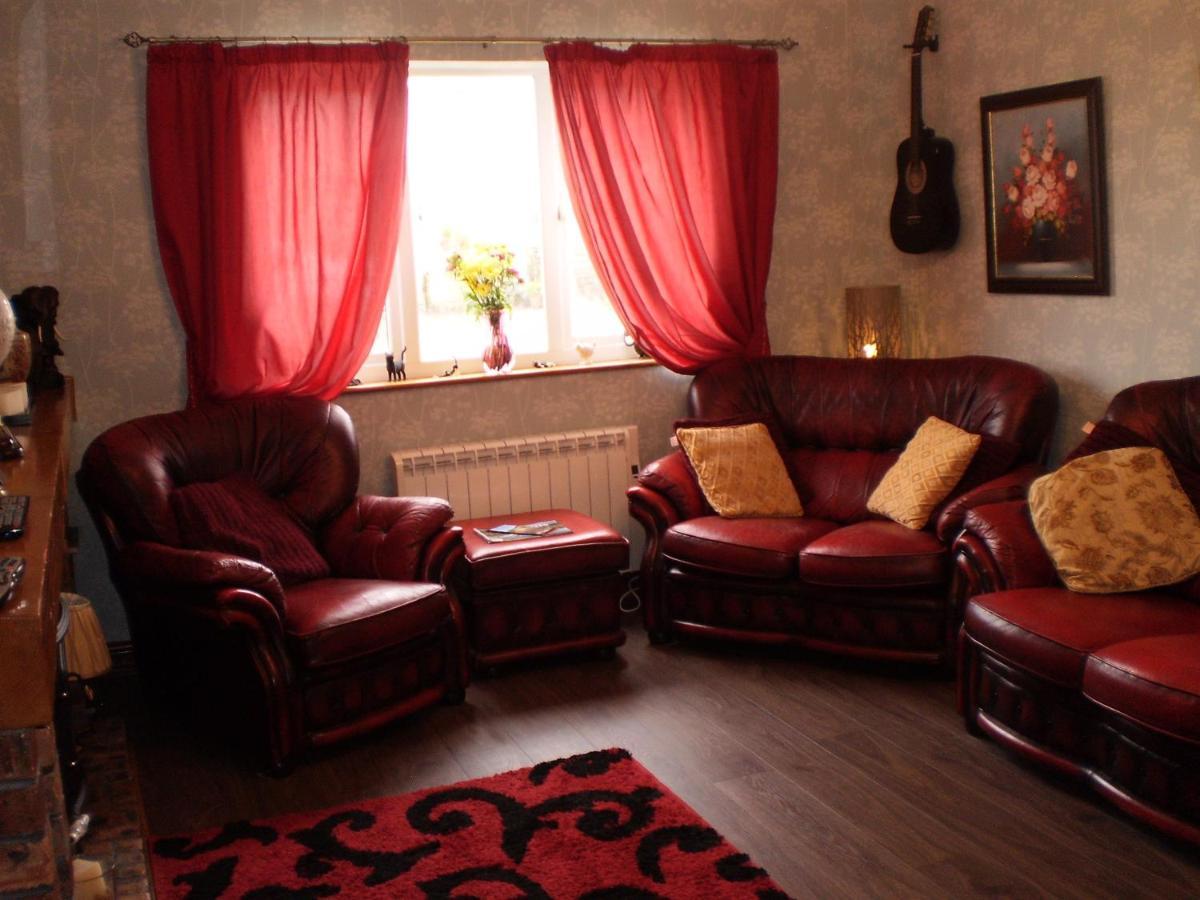 Sportsmans Lodge Bed And Breakfast Amlwch Екстер'єр фото