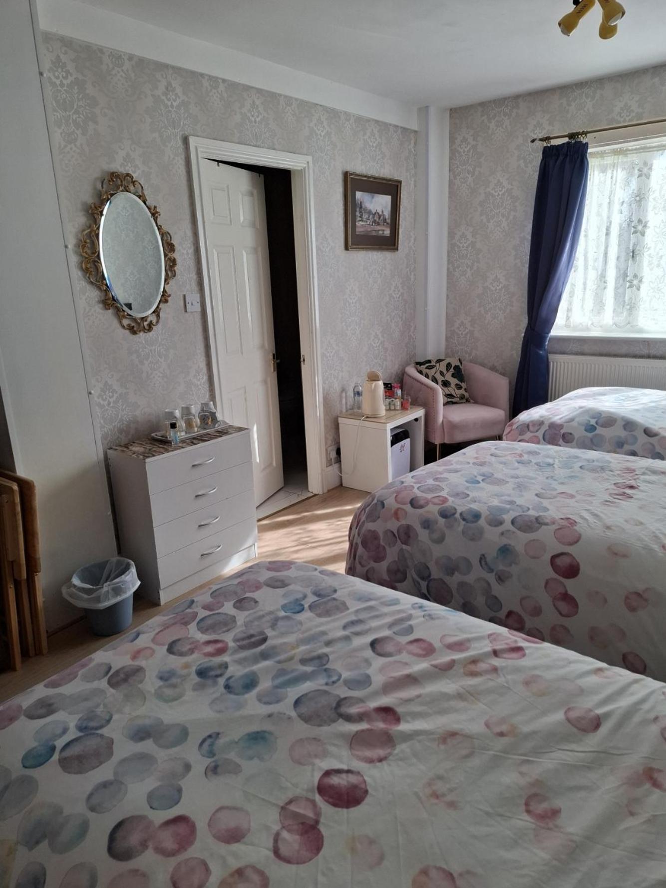 Sportsmans Lodge Bed And Breakfast Amlwch Номер фото